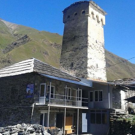 Old Tower Guesthouse - Kafe Ушґулі Екстер'єр фото